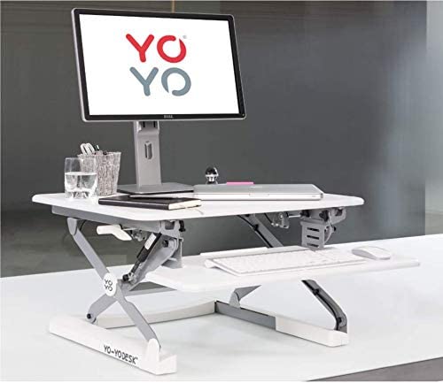 Standing desk converter para un estilo gamer portátil