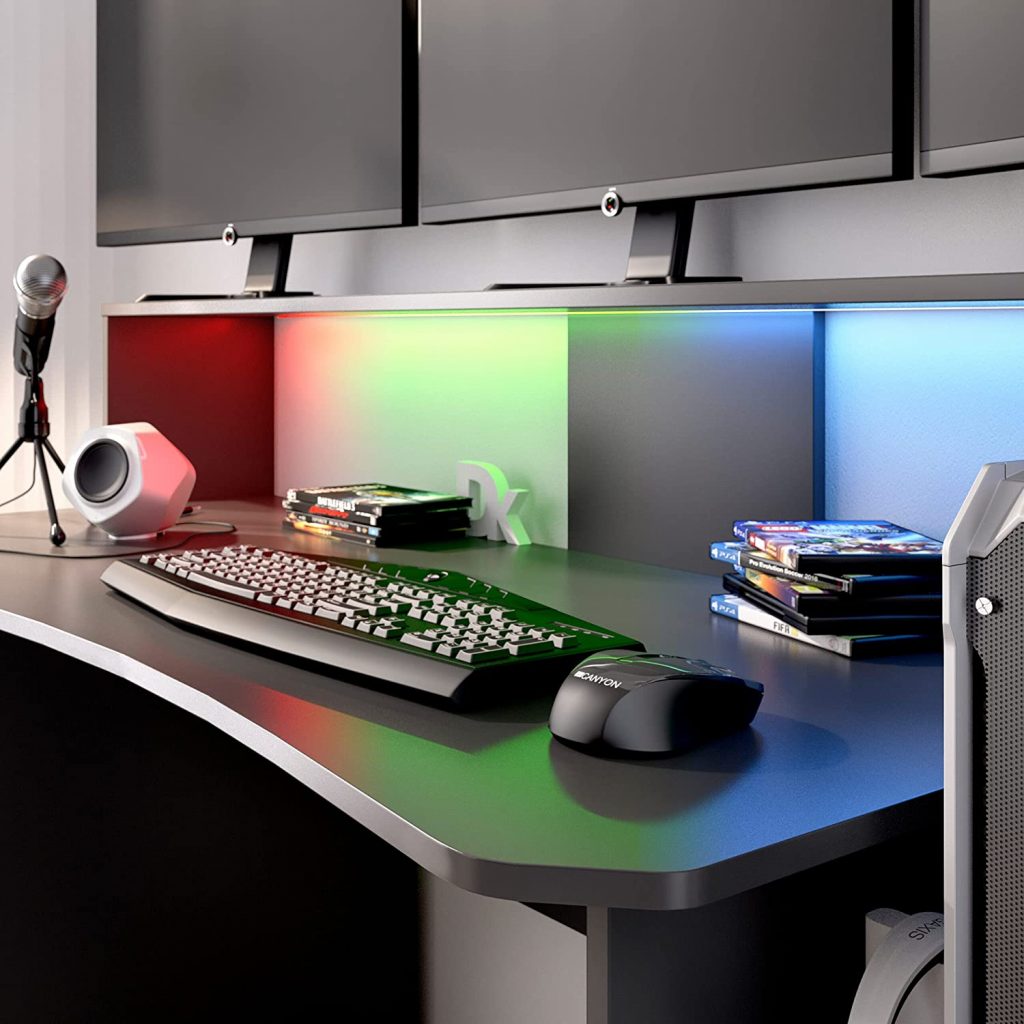 Escritorio gaming Fosk RGB con luces LED